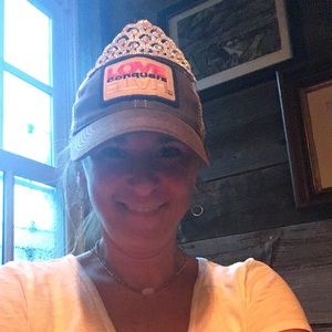 Meet your Posher, Kellie